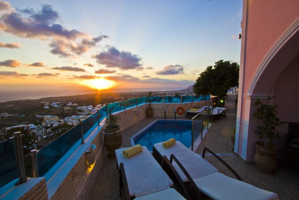 Nectarios Villa - Studios & Suites Adults Only Фіра Екстер'єр фото
