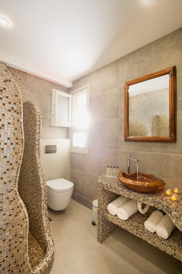 Nectarios Villa - Studios & Suites Adults Only Фіра Екстер'єр фото