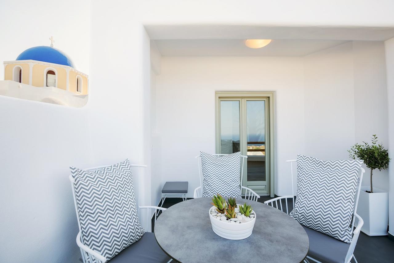 Nectarios Villa - Studios & Suites Adults Only Фіра Екстер'єр фото